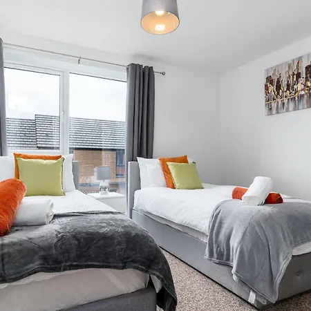 Fortified Luxury With Balcony And Free Parking