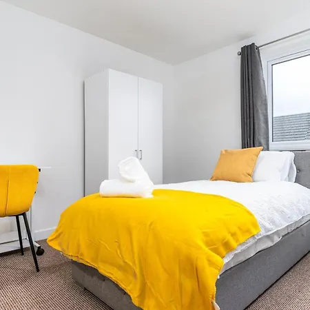 Apartamento Fortified Luxury With Balcony And Free Parking