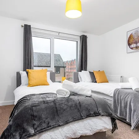 דירה Fortified Luxury With Balcony And Free Parking *