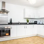 Fortified Luxury With Balcony And Free Parking *