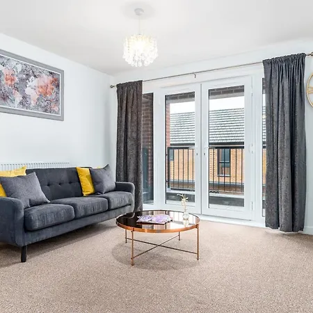 Fortified Luxury With Balcony And Free Parking