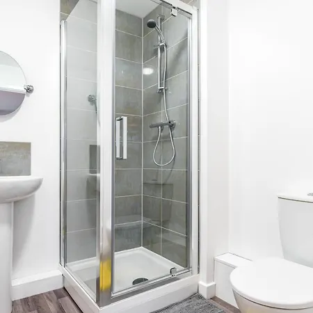 Fortified Luxury With Balcony And Free Parking