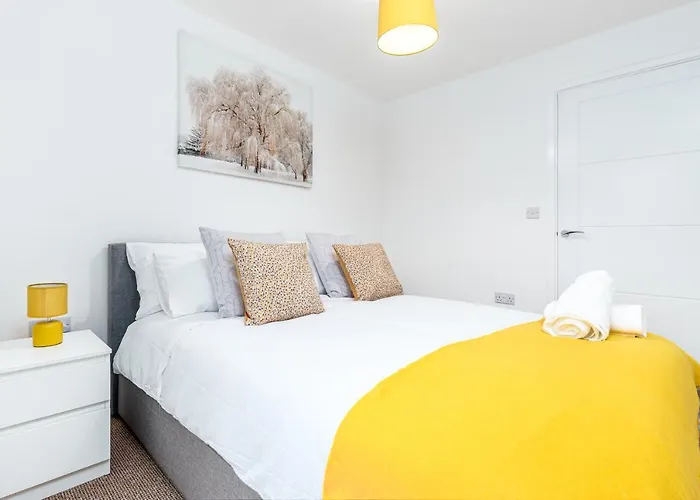 Apartment Fortified Luxury With Balcony And Free Parking *