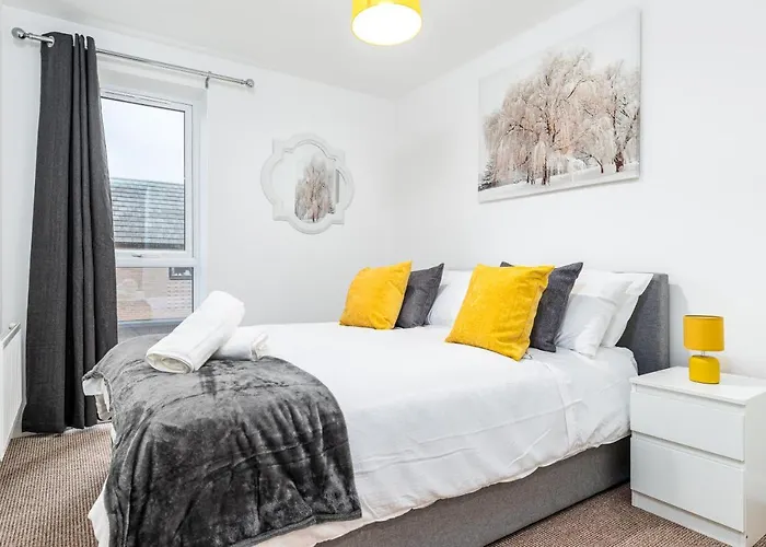 Apartment Fortified Luxury With Balcony And Free Parking *