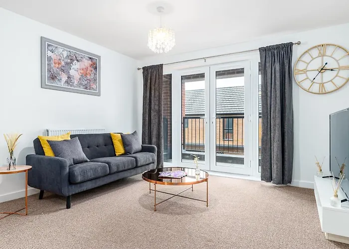 Fortified Luxury With Balcony And Free Parking